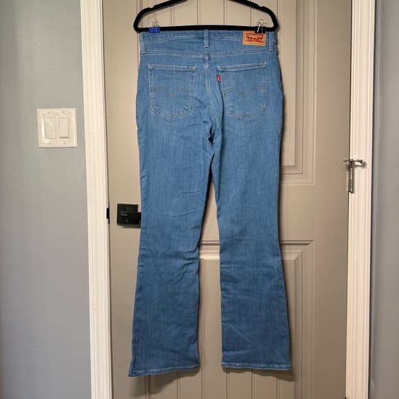 Levi 725 High Rise Boot Cut 31x32 - Picture 2 of 5